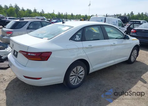 2019 Volkswagen Jetta 1.4T R-Line/1.4T S/1.4T Se z USA, uszkodzony, nr VIN 3VWC57BU7KM243356